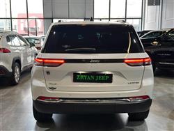 جیپ گراند شیرۆکی